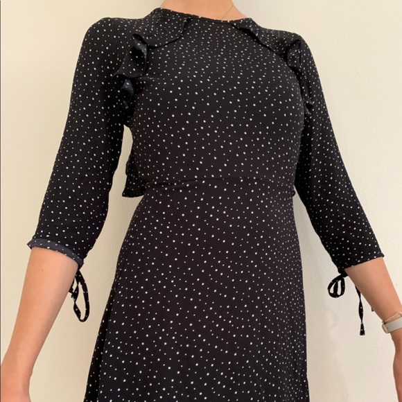 Gorgeous Black Dress with STARS Pattern - Picture 1 of 5
